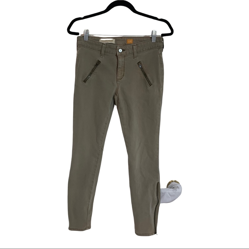 Anthropologie PILCRO and the Letterpress 28‎ Serif Skinny Jeans Moto Zip Ankle.